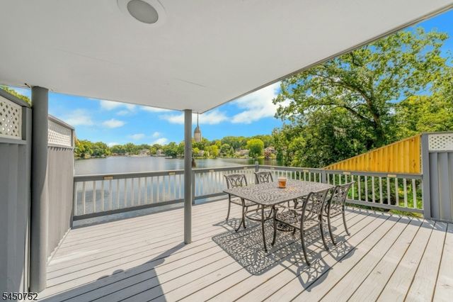 67 Fox Hill Rd, Parsippany-troy Hills Twp., NJ 07834