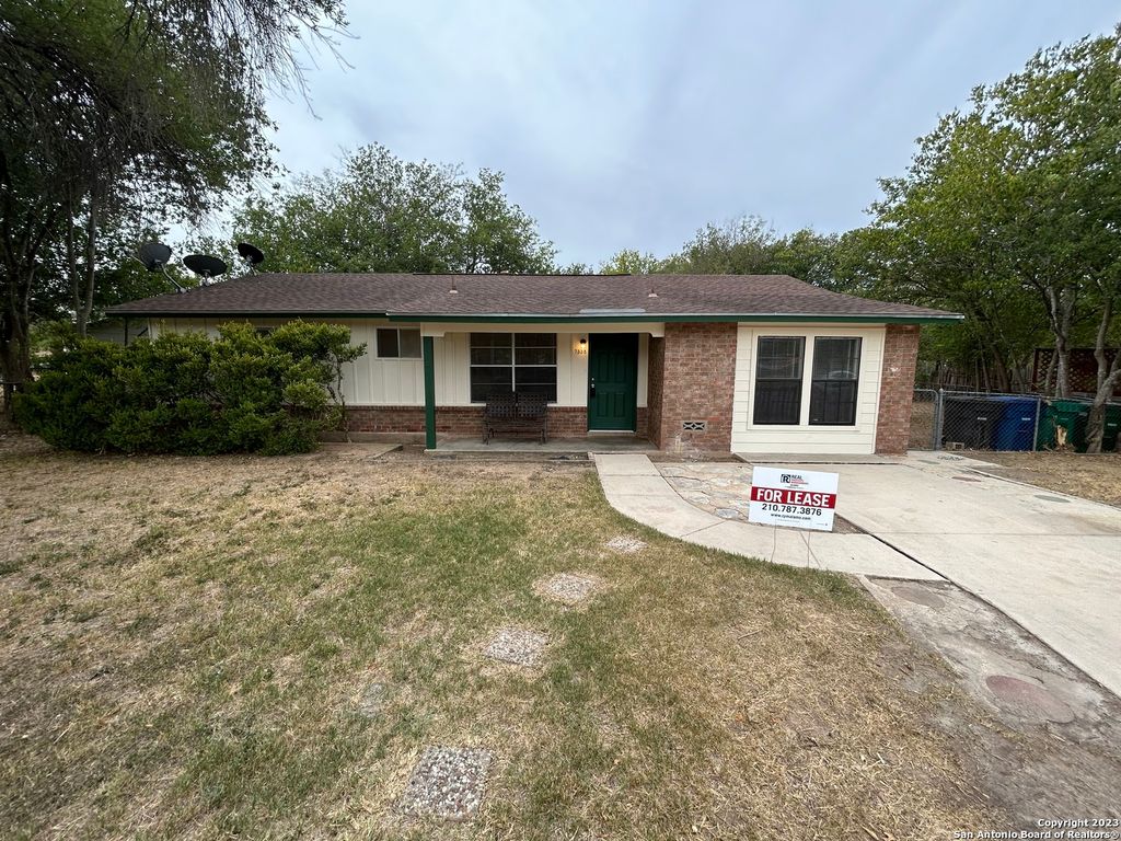 7338 Marble Creek Dr, San Antonio, TX 78238