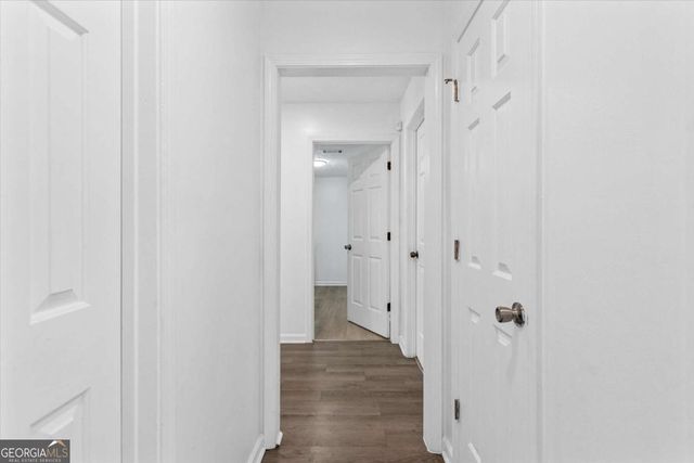 870 Hounds Ridge Court, Lawrenceville, GA 30043