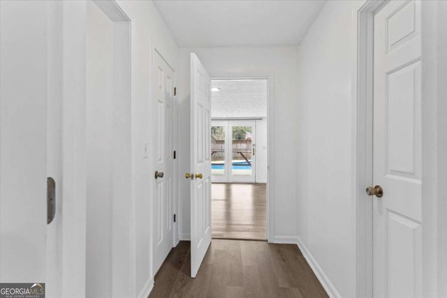 870 Hounds Ridge Court, Lawrenceville, GA 30043