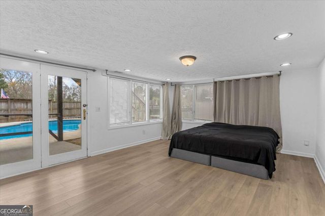 870 Hounds Ridge Court, Lawrenceville, GA 30043