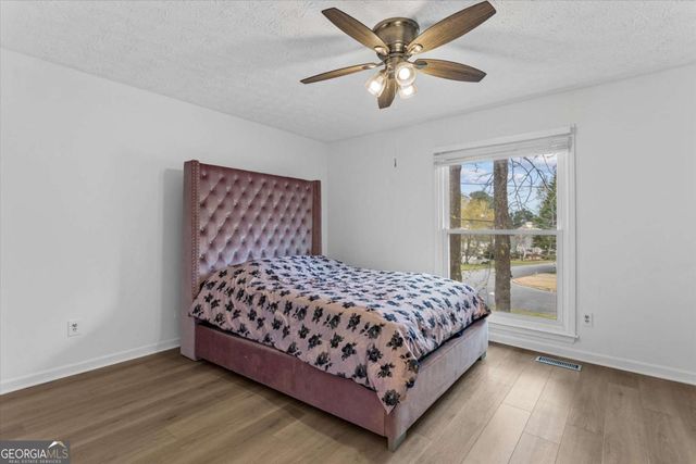 870 Hounds Ridge Court, Lawrenceville, GA 30043