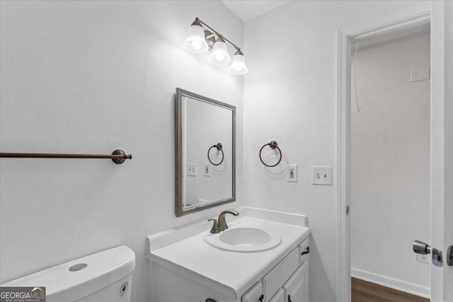 870 Hounds Ridge Court, Lawrenceville, GA 30043