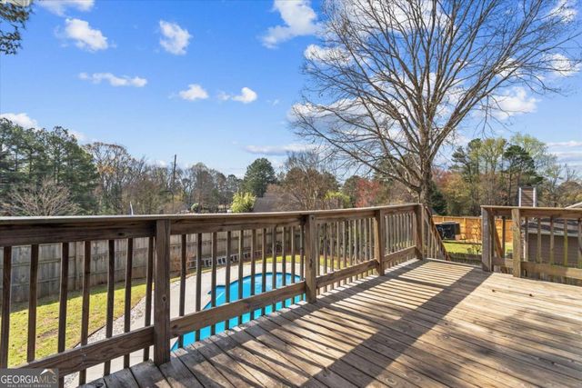 870 Hounds Ridge Court, Lawrenceville, GA 30043