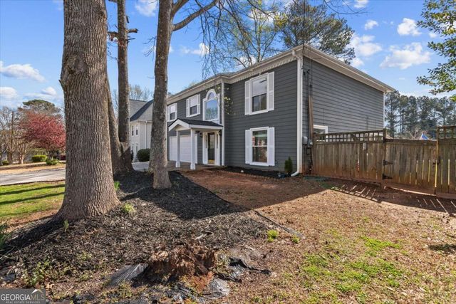 870 Hounds Ridge Court, Lawrenceville, GA 30043