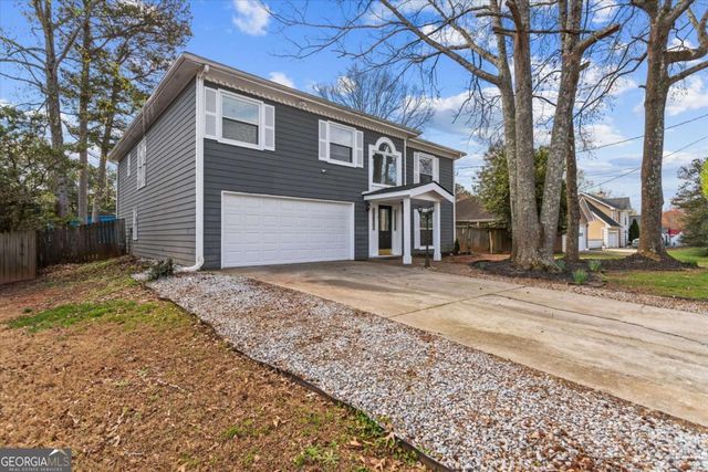870 Hounds Ridge Court, Lawrenceville, GA 30043