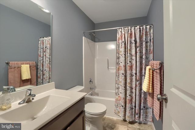 506 GRANITE RUN, Carlisle, PA 17015