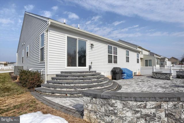 506 GRANITE RUN, Carlisle, PA 17015