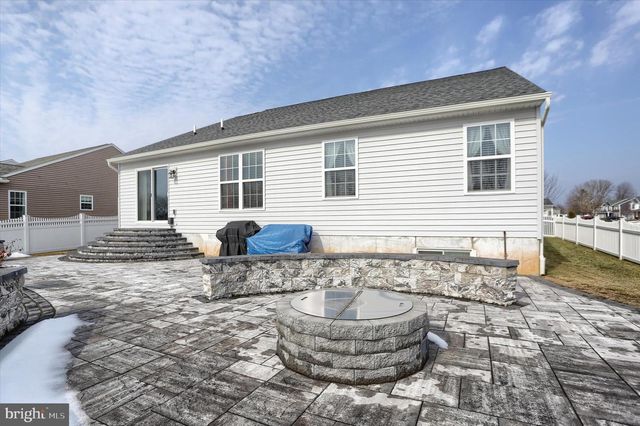 506 GRANITE RUN, Carlisle, PA 17015