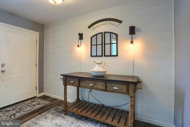 506 GRANITE RUN, Carlisle, PA 17015