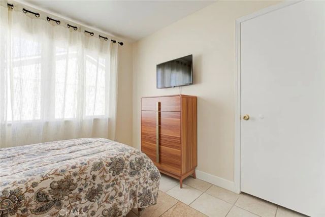 11377 Gaynor Ave, Granada Hills, CA 91344