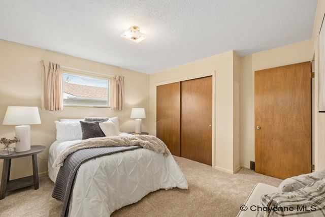 742 ARAPAHO ST, Cheyenne, WY 82009
