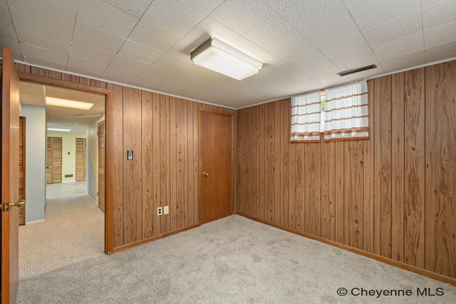 742 ARAPAHO ST, Cheyenne, WY 82009