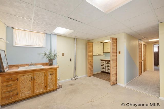 742 ARAPAHO ST, Cheyenne, WY 82009