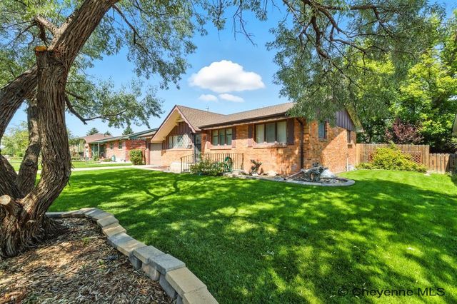 742 ARAPAHO ST, Cheyenne, WY 82009
