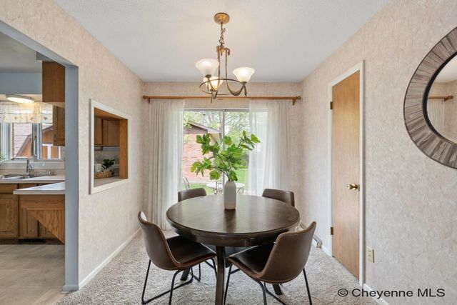 742 ARAPAHO ST, Cheyenne, WY 82009