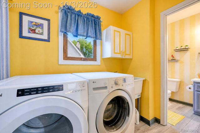 40019 Gulliver Drive, Sterling Heights, MI 48310