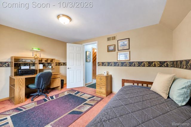 40019 Gulliver Drive, Sterling Heights, MI 48310