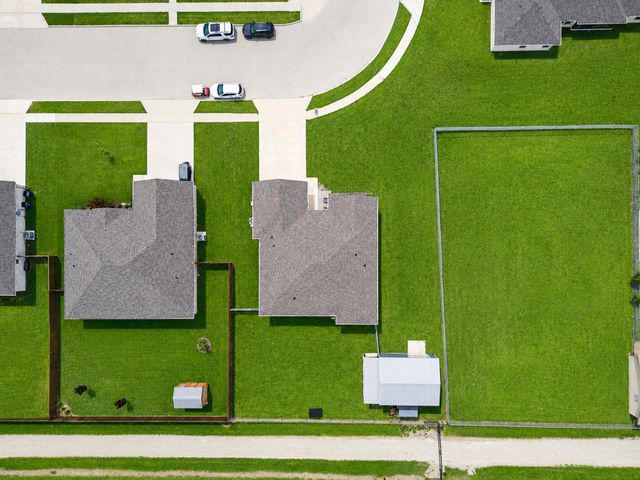 505 N Neu Drive, Lindsay, TX 76250