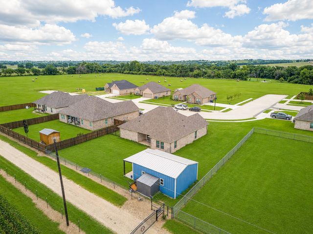 505 N Neu Drive, Lindsay, TX 76250