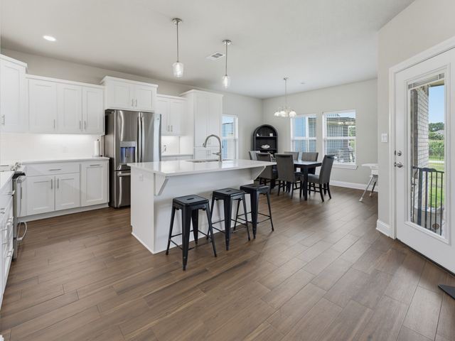 505 N Neu Drive, Lindsay, TX 76250