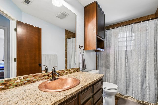 115 Mountain View DR, Burnet, TX 78611