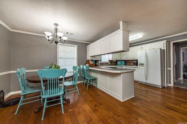 112 Selvidge Ln, Searcy, AR 72143