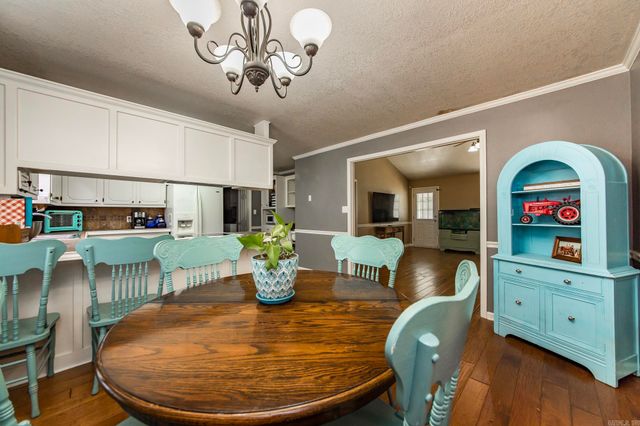 112 Selvidge Ln, Searcy, AR 72143