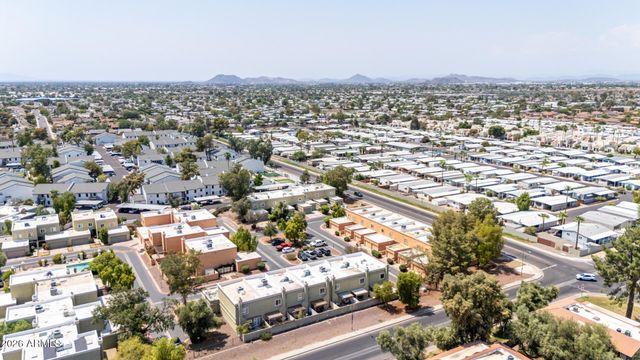 815 E GROVERS Avenue 57, Phoenix, AZ 85022