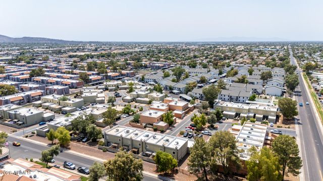 815 E GROVERS Avenue 57, Phoenix, AZ 85022