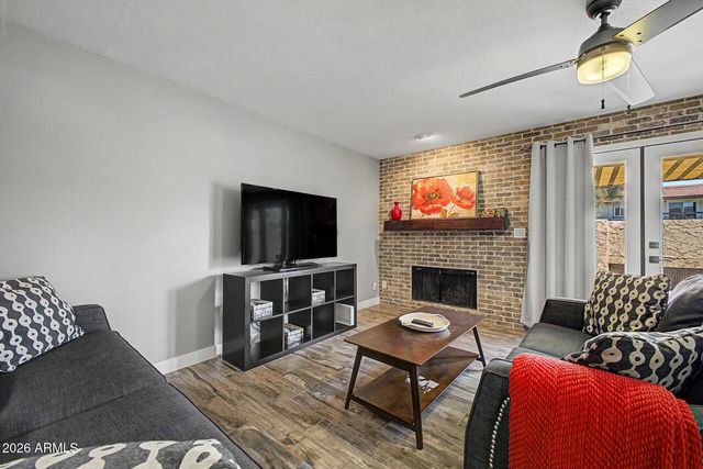 815 E GROVERS Avenue 57, Phoenix, AZ 85022