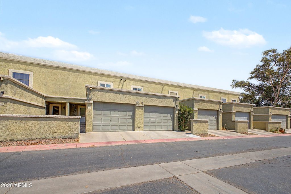 815 E GROVERS Avenue 57, Phoenix, AZ 85022 — photo 2