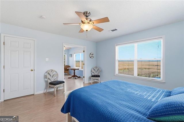 1116 Pleasure Point Lane NE, Townsend, GA 31331