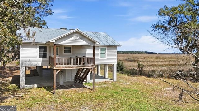 1116 Pleasure Point Lane NE, Townsend, GA 31331