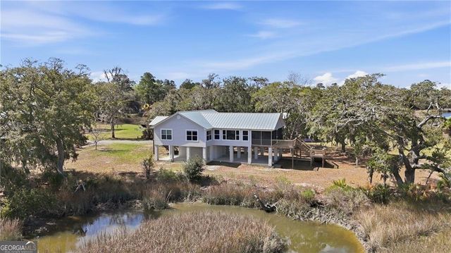 1116 Pleasure Point Lane NE, Townsend, GA 31331