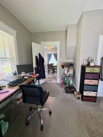 514 W Cave Springs AVe, El Dorado, KS 67042