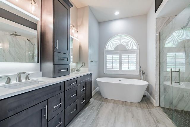 10131 PADDOCK OAKS DRIVE, Riverview, FL 33569