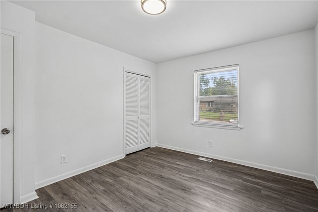 2221 N 56th Lane, Fort Smith, AR 72904