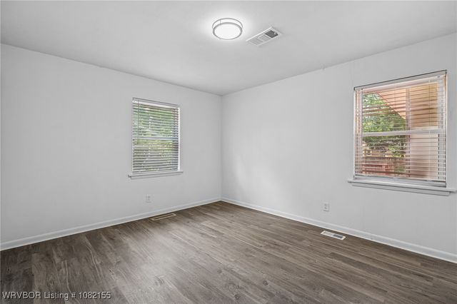 2221 N 56th Lane, Fort Smith, AR 72904