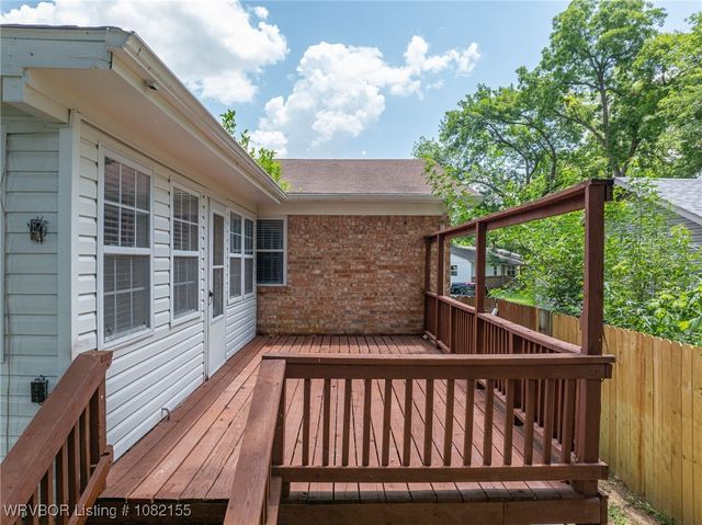 2221 N 56th Lane, Fort Smith, AR 72904