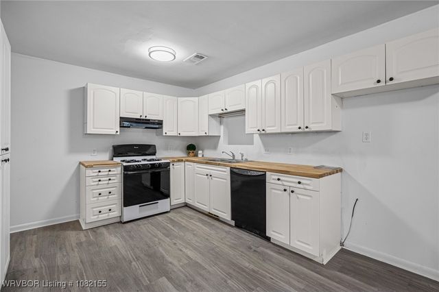 2221 N 56th Lane, Fort Smith, AR 72904