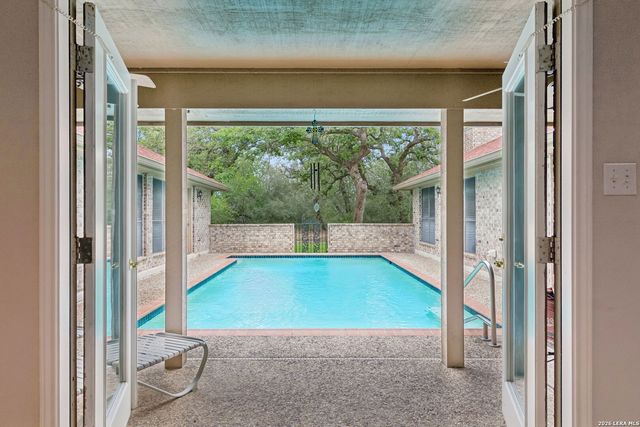 188 Guadalupe Ranch Ln, Seguin, TX 78155