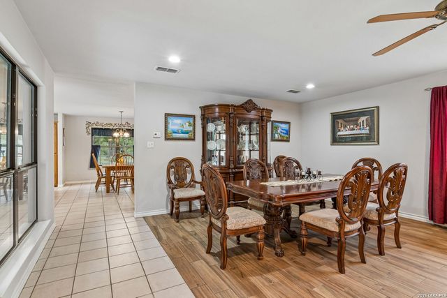 188 Guadalupe Ranch Ln, Seguin, TX 78155
