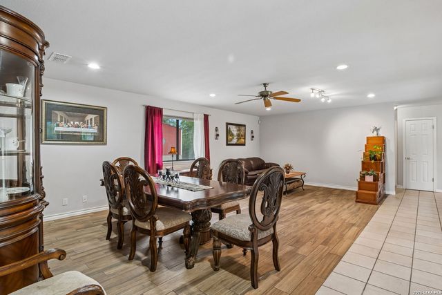 188 Guadalupe Ranch Ln, Seguin, TX 78155