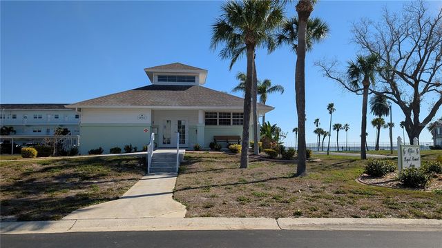 7 DUNOON PLACE Unit 104, Dunedin, FL 34698