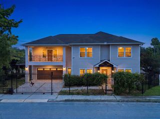 3231 Francis Street, Houston, TX 77004