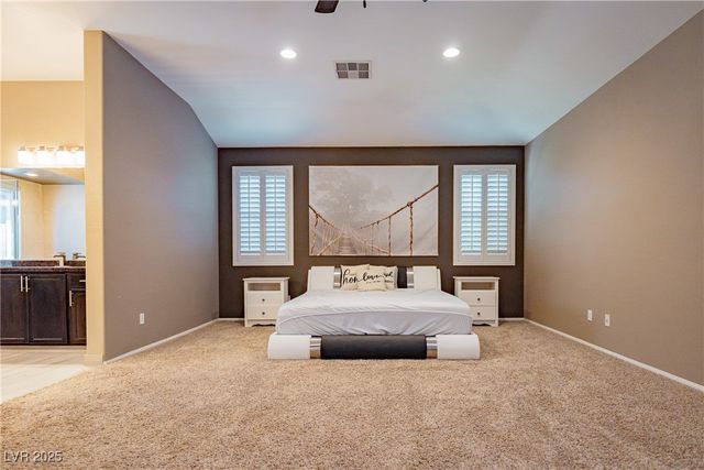 10404 Mystic Pine Road, Las Vegas, NV 89135