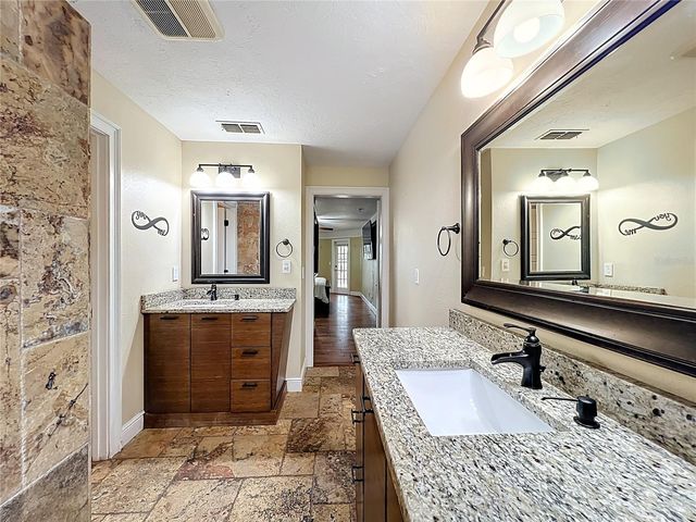 36755 ALAQUA COURT, Eustis, FL 32736