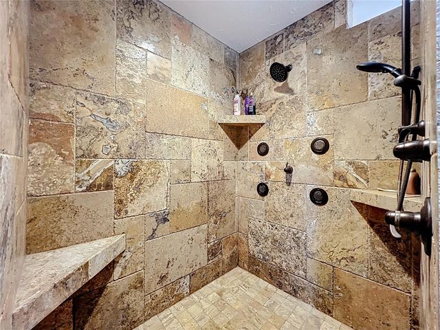 36755 ALAQUA COURT, Eustis, FL 32736