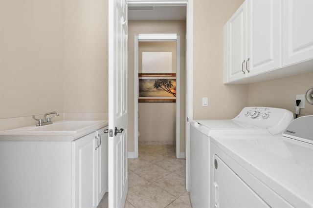10588 Stone Garden Drive, Boynton Beach, FL 33473